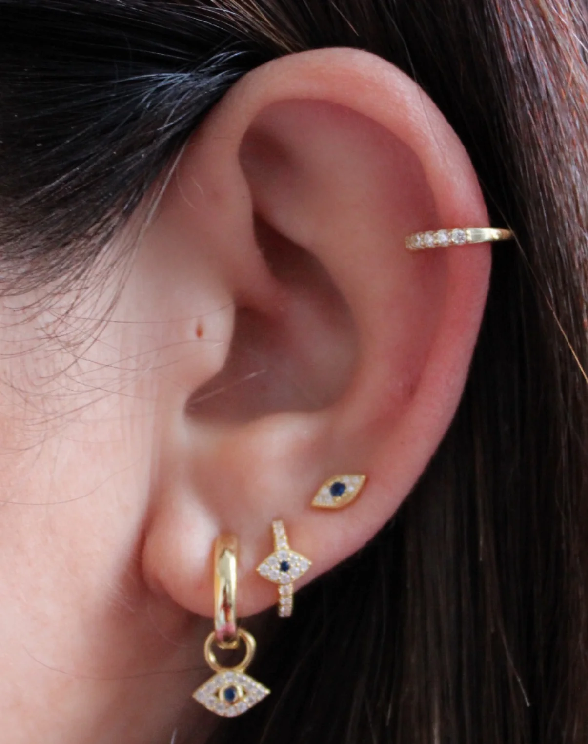 Eliana Huggie in Silver - Image 3