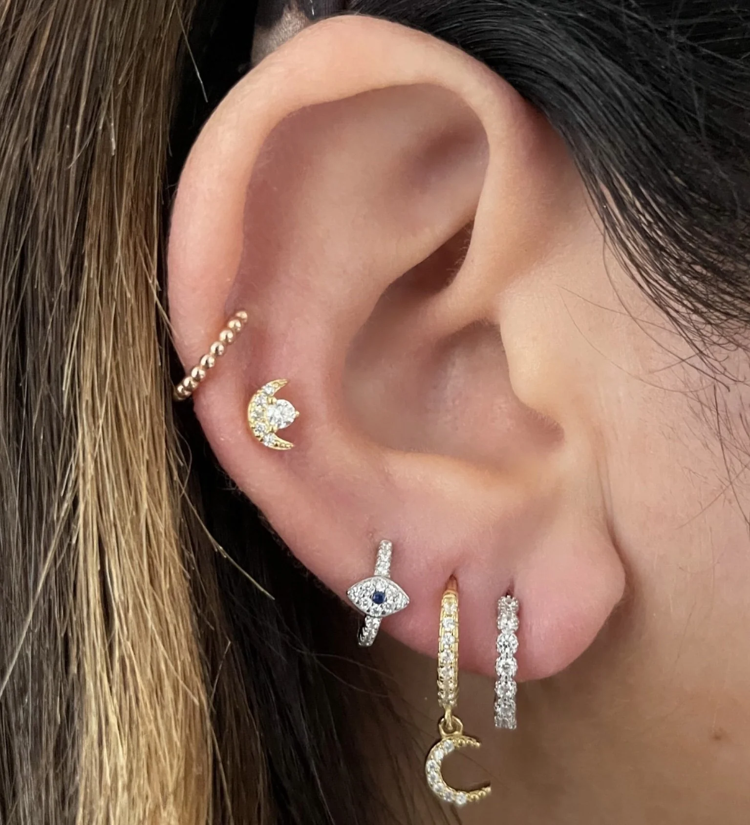 Maya Huggie in Gold - Image 4