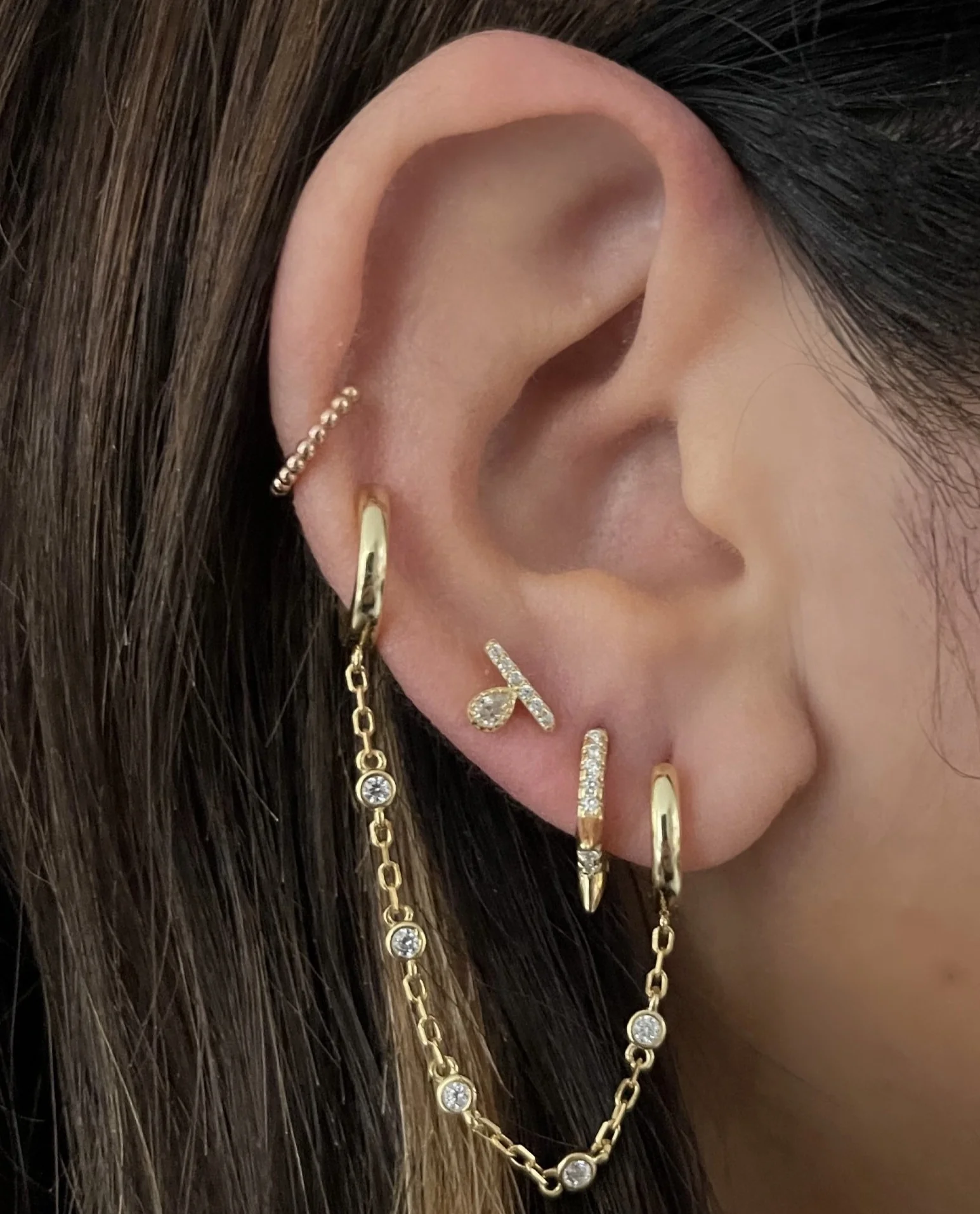 Taylor Chain Double Huggie in Gold - Image 6